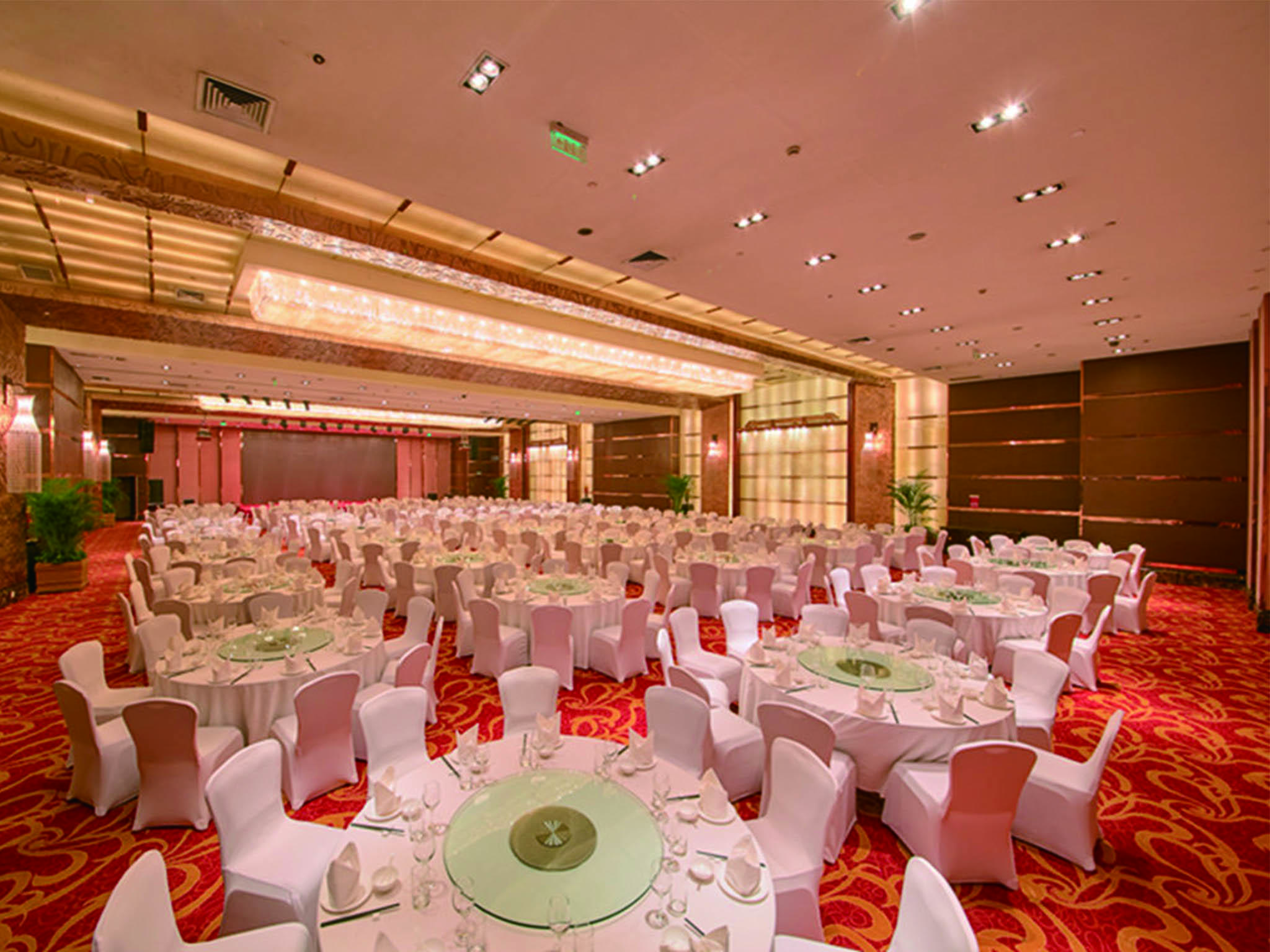 Gehua New Century Hotel Beijing Exterior foto